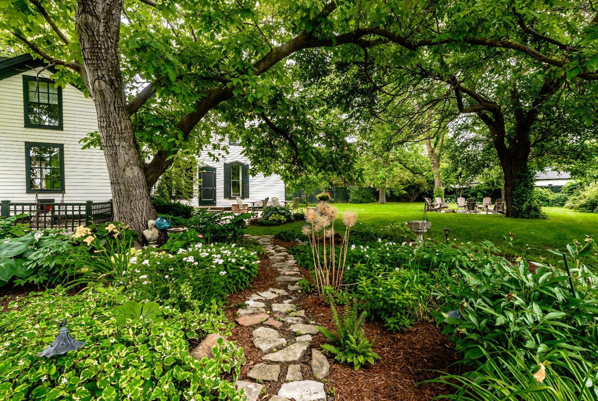 Woodbourne Inn Niagara-on-the-Lake Exterior photo